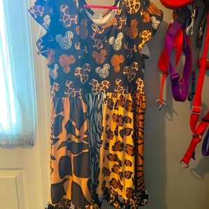 Animal print Disney dress worn 1 time size age 14/16